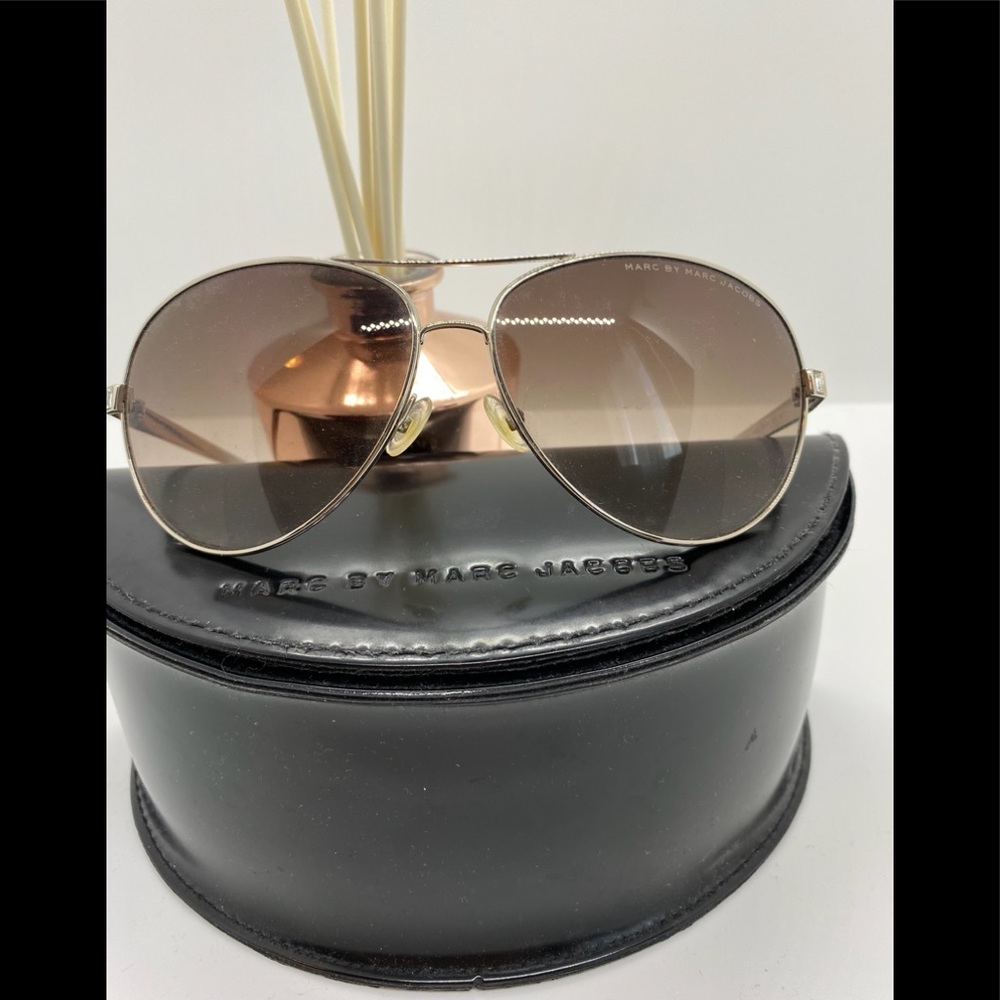 Marc by Marc Jacob Aviator Style Sunglasses
